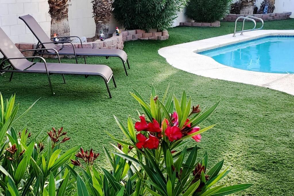 Comfortable Family Home Las Vegas Exterior photo